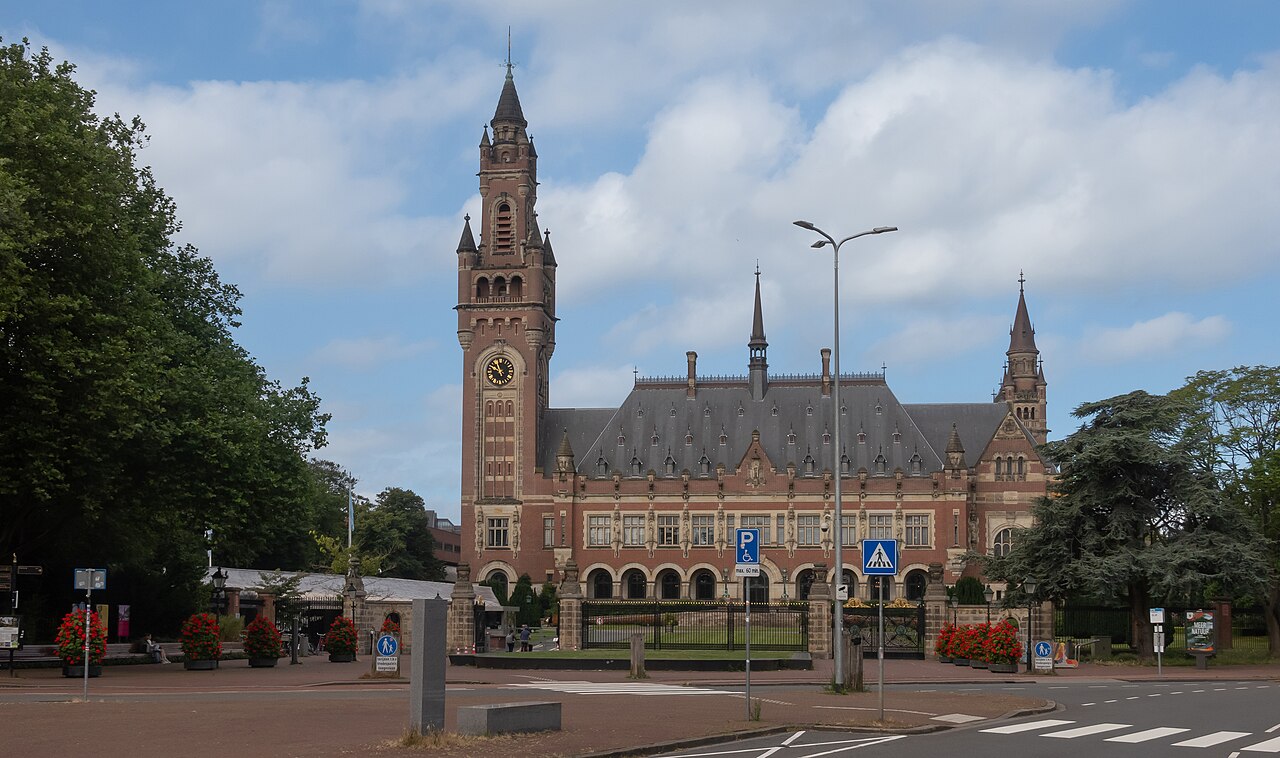 den-haag-2.jpg