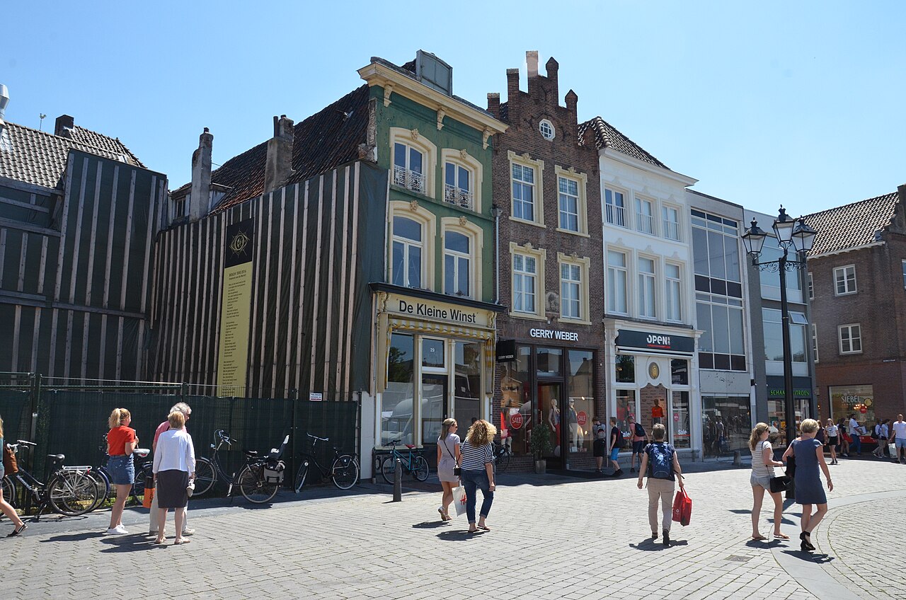 den-bosch-3.jpg